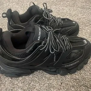 靴 Balenciaga track black 42 Men's Track Sneaker in Black | Balenciaga US